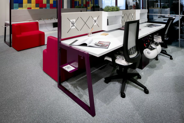 FUSION-Office-booth-Centrufficio-Loreto-359713-rel6c586c8a.jpg